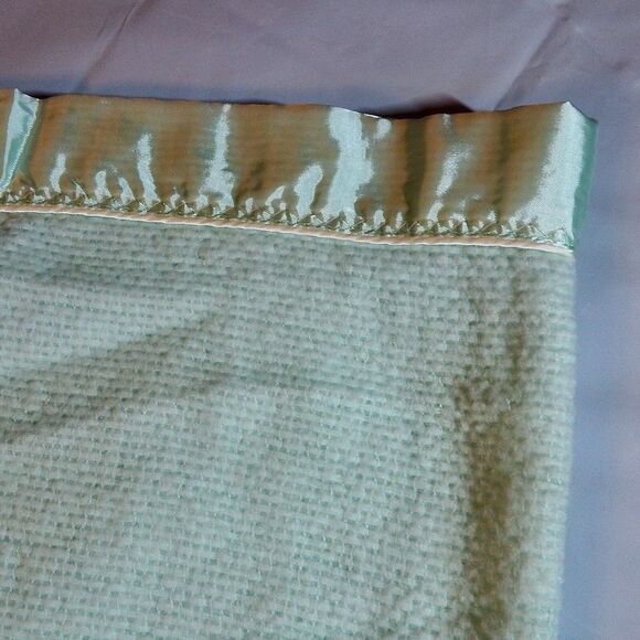 Fieldcrest Cannon Satin Trim Blanket Rebecca D. Mint Green Waffle Weave Twin SZ - Picture 2 of 9